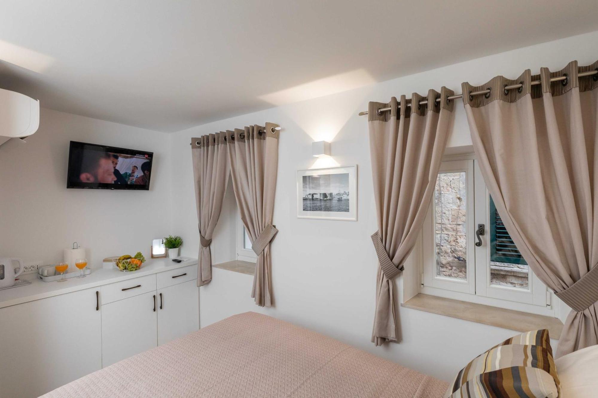 Palmotta Old Town House Holiday home *
